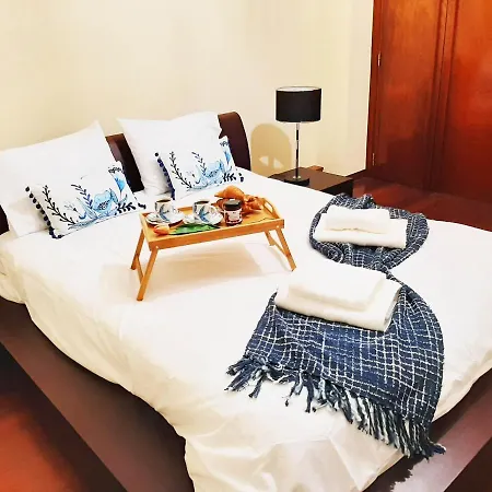 Old Town Flat 1 *