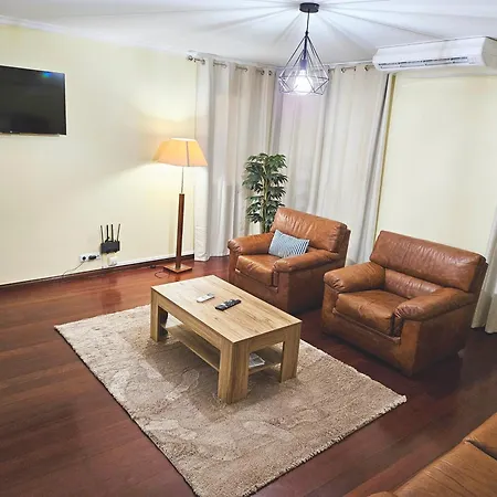Apartment Old Town Flat 1 *